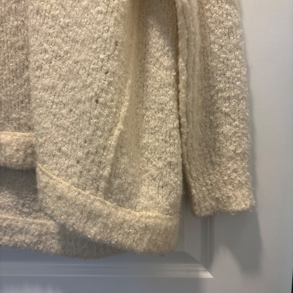 Free People Cream Long Sleeve V Neck Sweater - Picture 5 of 7